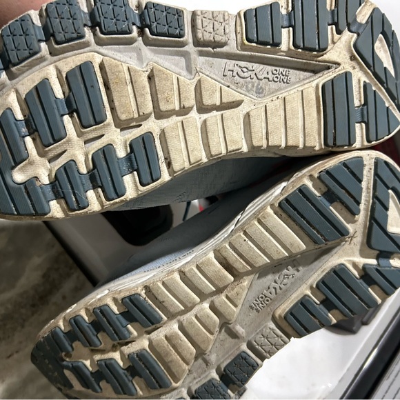 Hoka Gaviota 4 - Picture 4 of 7